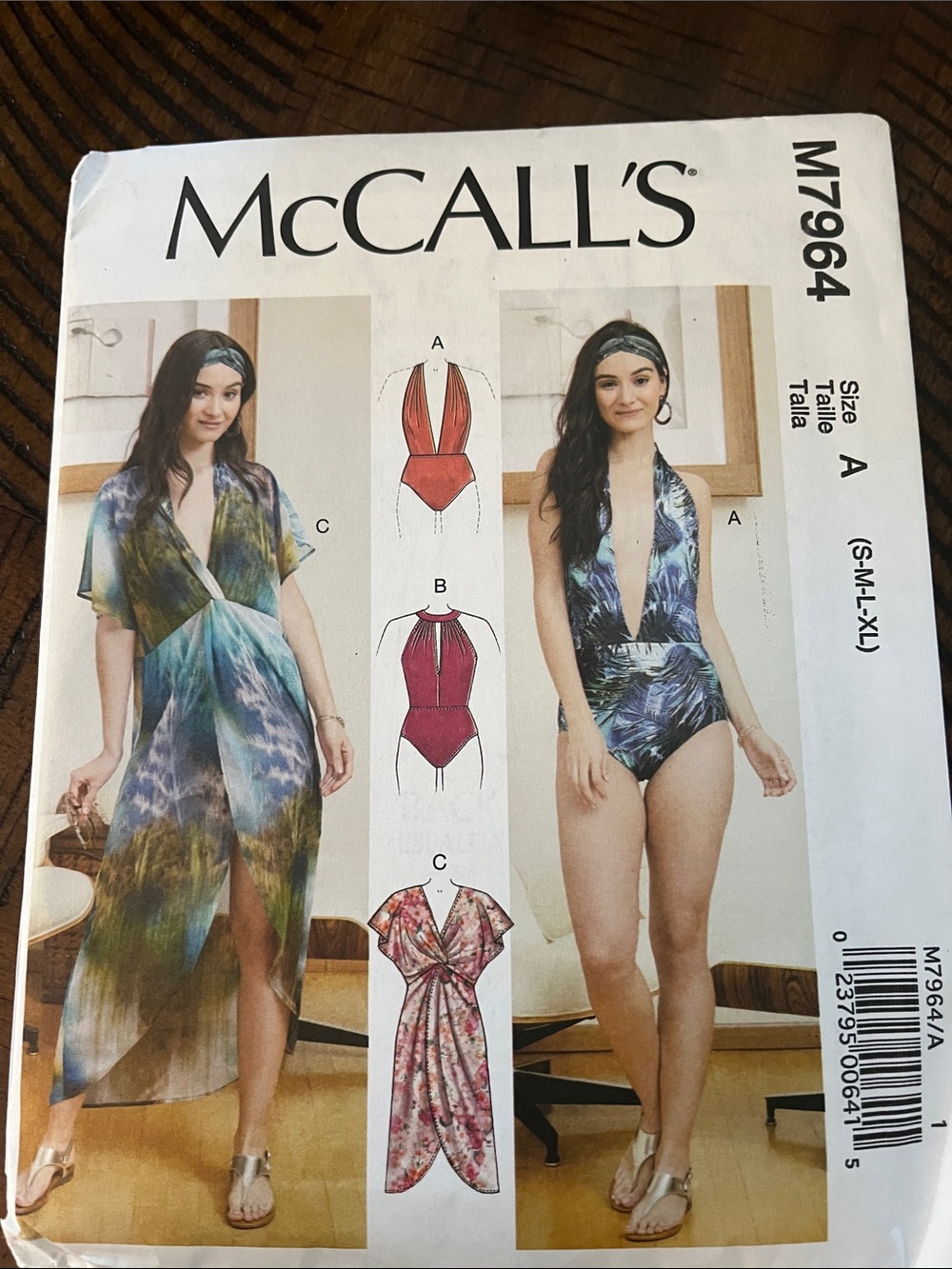 McCALL'S Women's Blue-Green Tie-Dye Swim Pajama Set Pattern